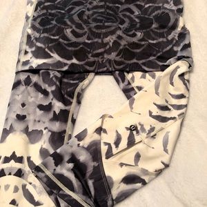 Lululemon Wunder Under Pant SE Dance 12 Snowy Owl